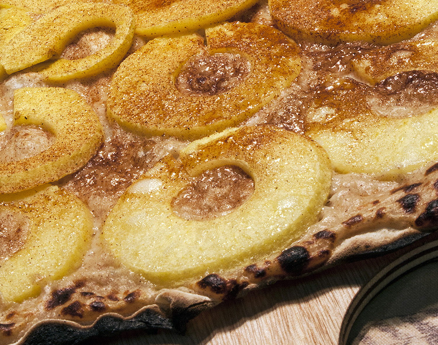 tarte-flambee-sucre-pomme